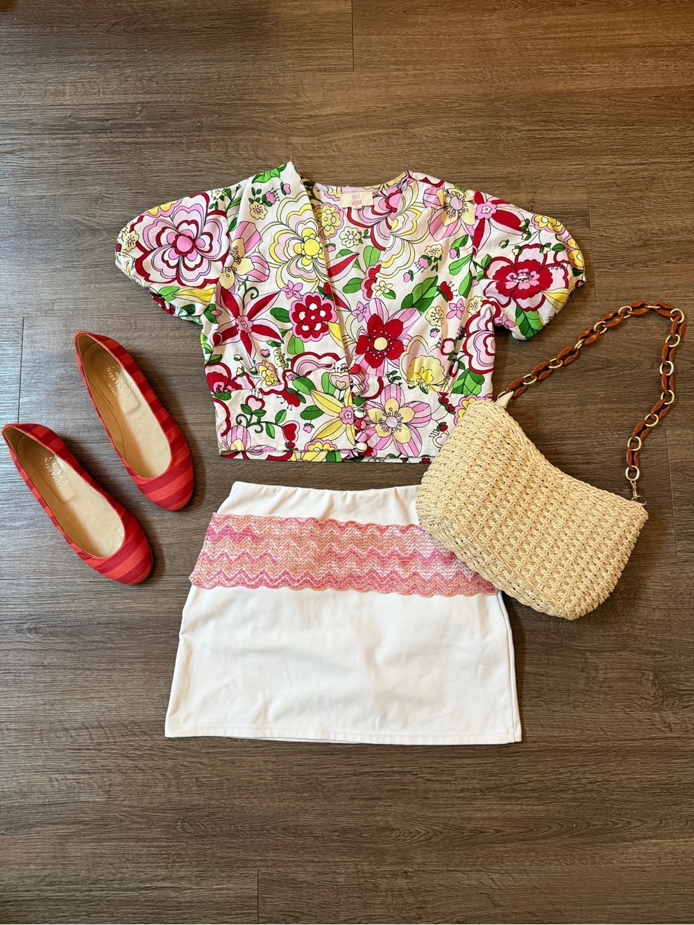 Floral Puff-Sleeve button up Crop Top